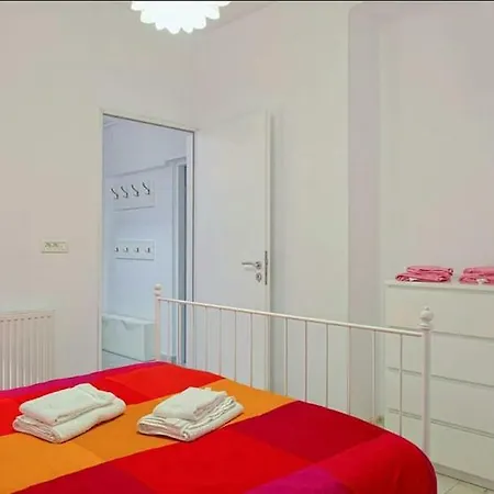 Cosy Ultracentral *